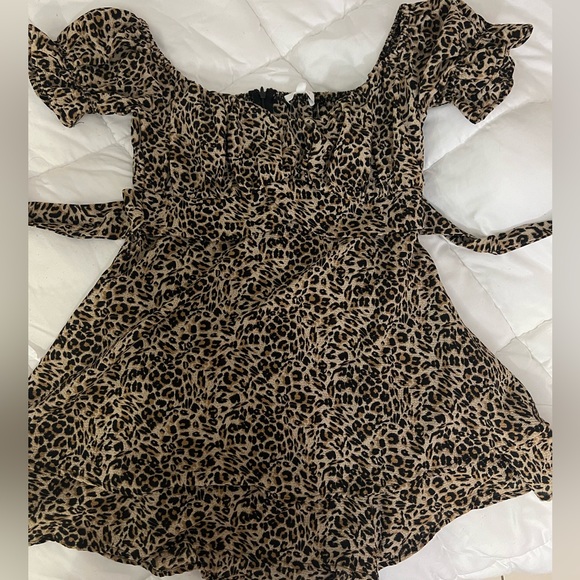 Animal Print Mini Off shoulder dress - Picture 1 of 2